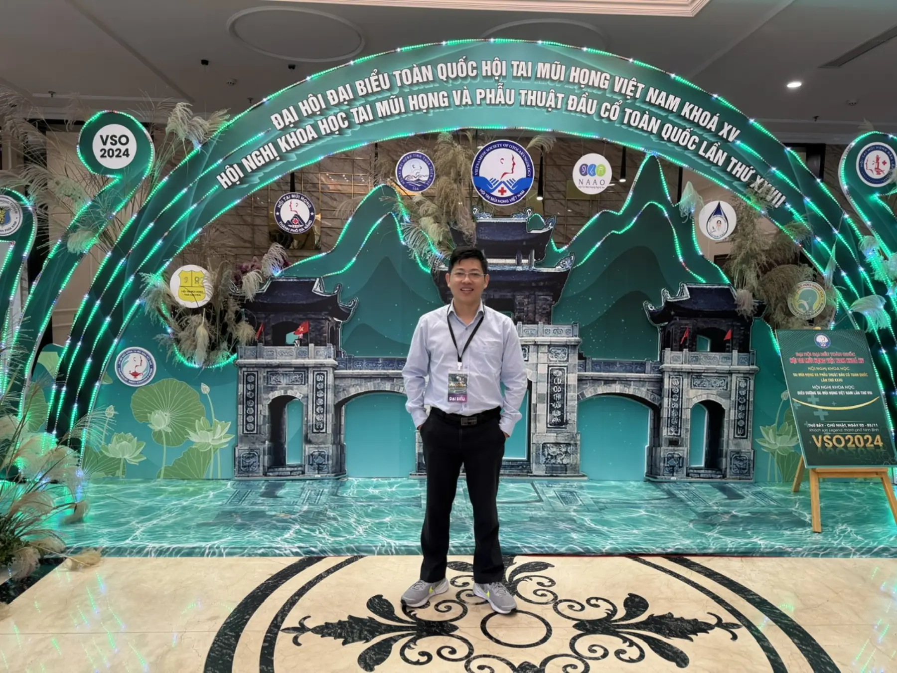 Bác sĩ Trần Thế Việt tại phòng khám